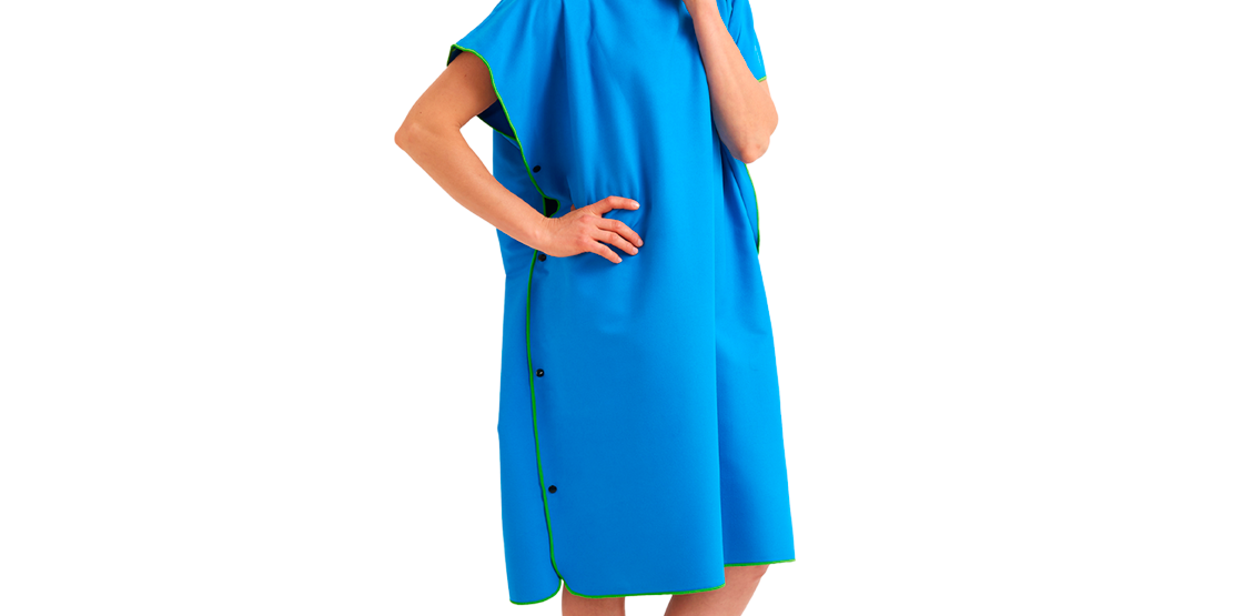 Blau mit grünem Rand